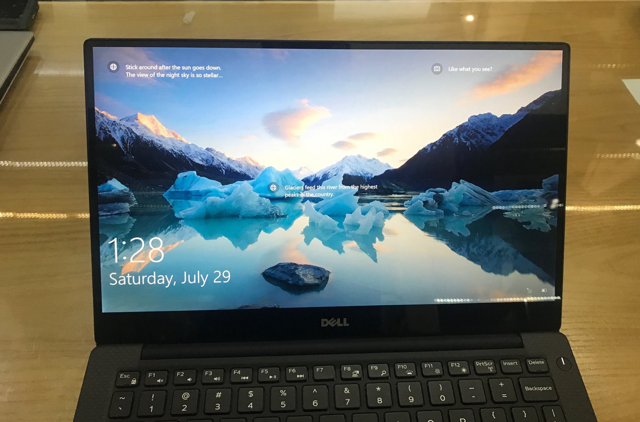 Laptop Dell XPS 9360 i7 -1.jpg